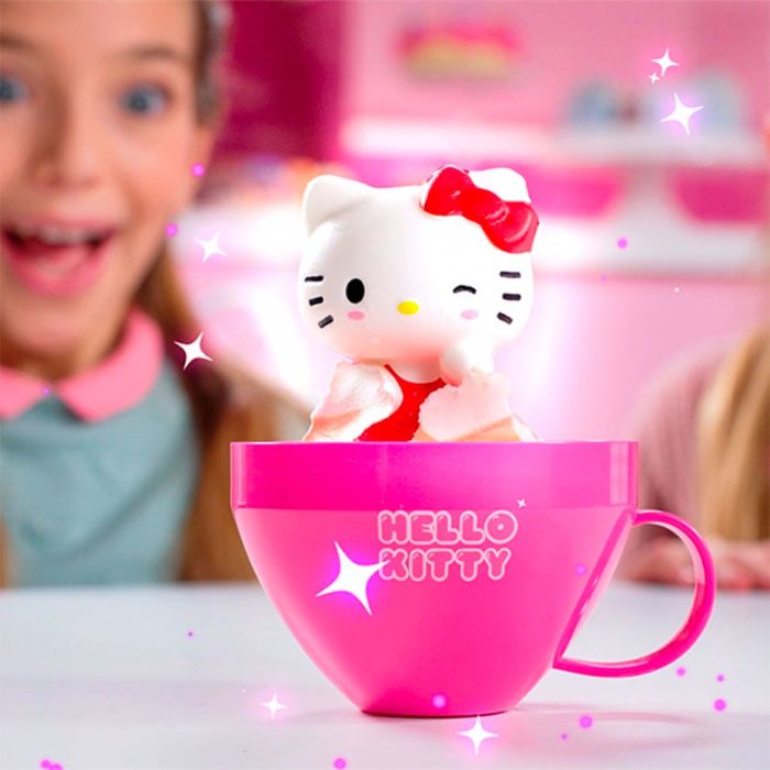 Коллекционная фигурка-сюрприз "HELLO KITTY–КАПУЧИНО" #sbabam 31/CN21