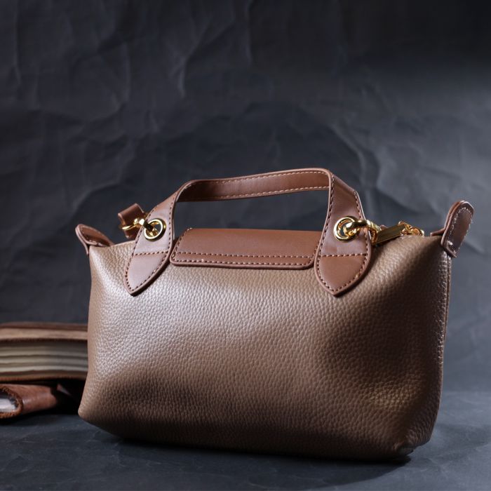 Идеальная женская сумка с интересным клапаном из натуральной кожи Vintage 22251 Бежевая