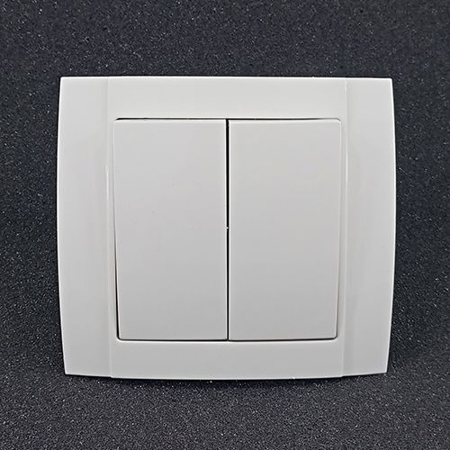 Выключатель двойной внутренний Yaweitai YW-2504 Белый