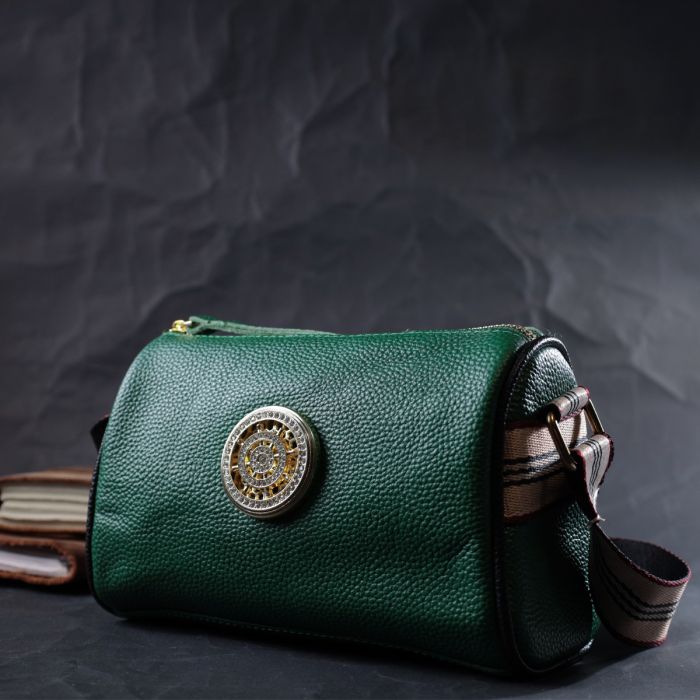 Женская сумка с оригинальным украшением из натуральной кожи Vintage 22261 Зеленая